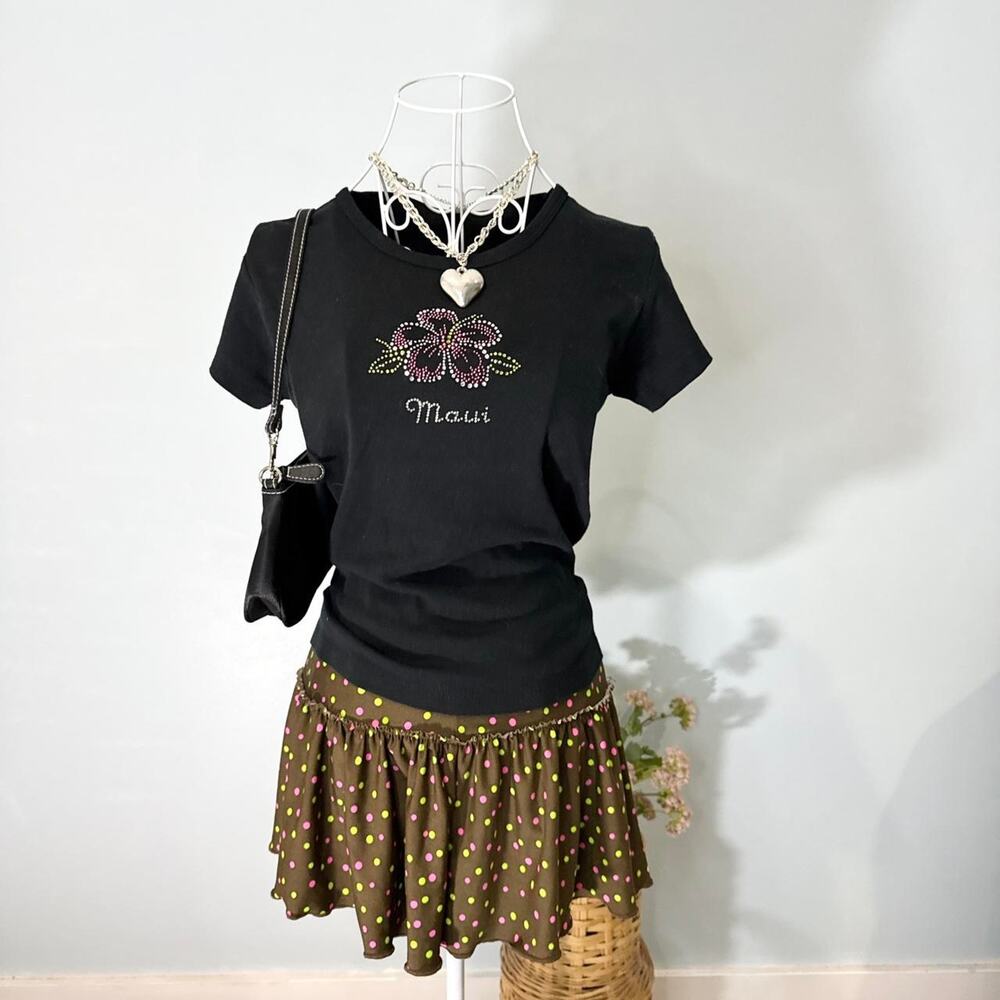 Vintage y2k ‘Maui’ bedazzled hibiscus flower rhinestone black baby tee